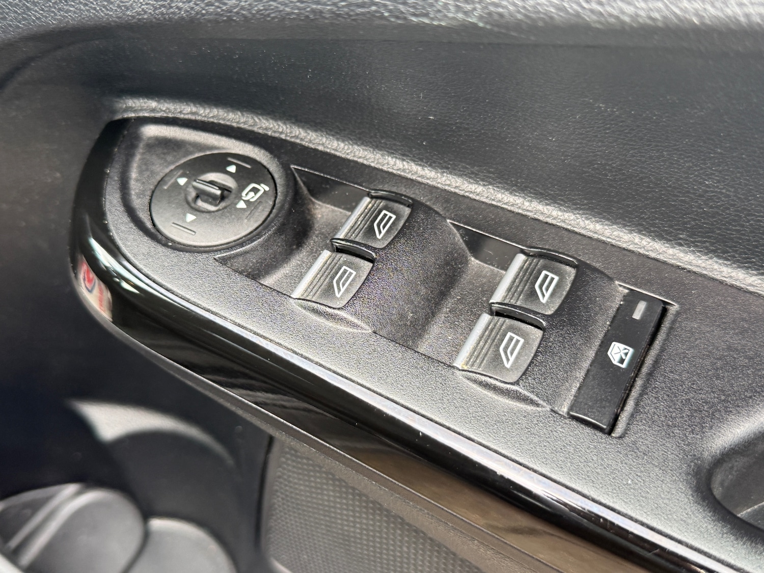 Used Ford B-MAX 2016 for sale - 78077564: Photo 32