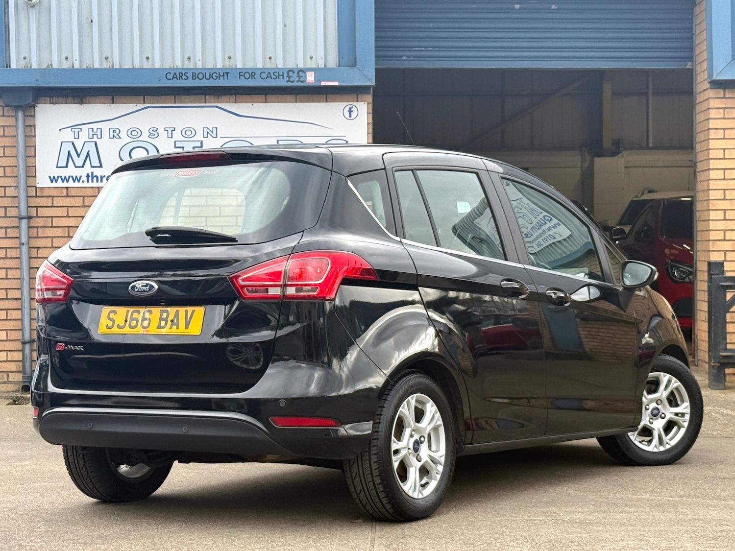 Used Ford B-MAX 2016 for sale - 78077564: Photo 4
