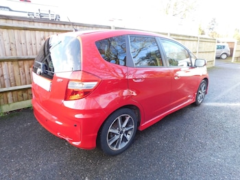 Used Honda Jazz 2013 for sale - 77477154: Photo