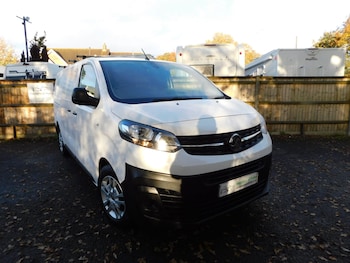 Vauxhall - Vivaro