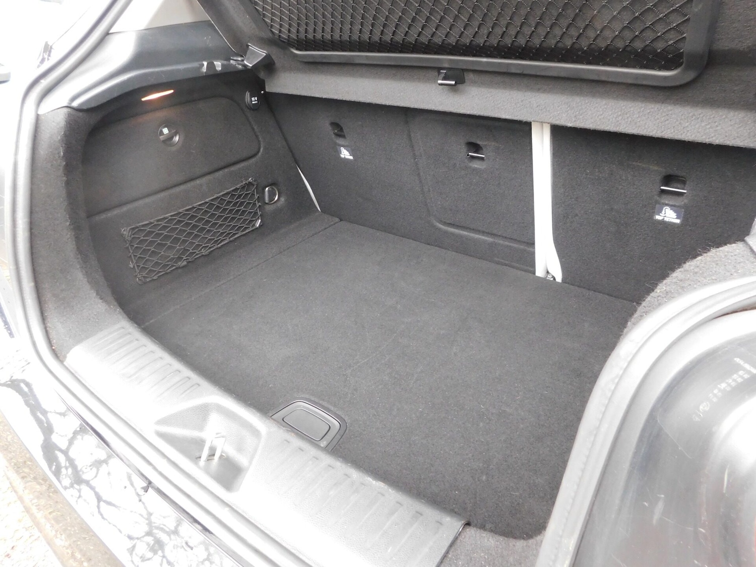 Used Mercedes-Benz A-Class 2016 for sale - 77617968: Photo 23