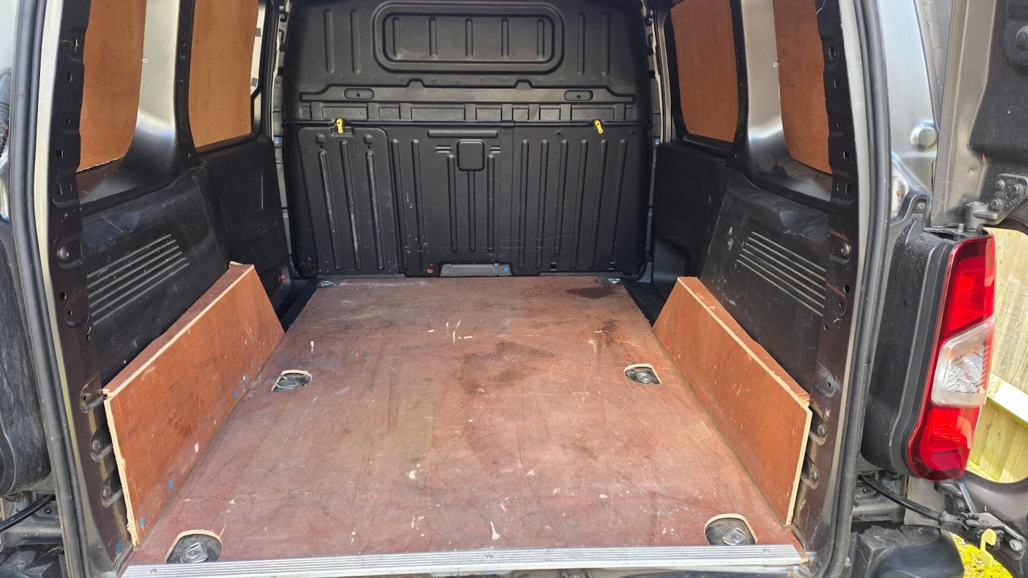 Used Peugeot Partner 2022 for sale - 77818177: Photo 18