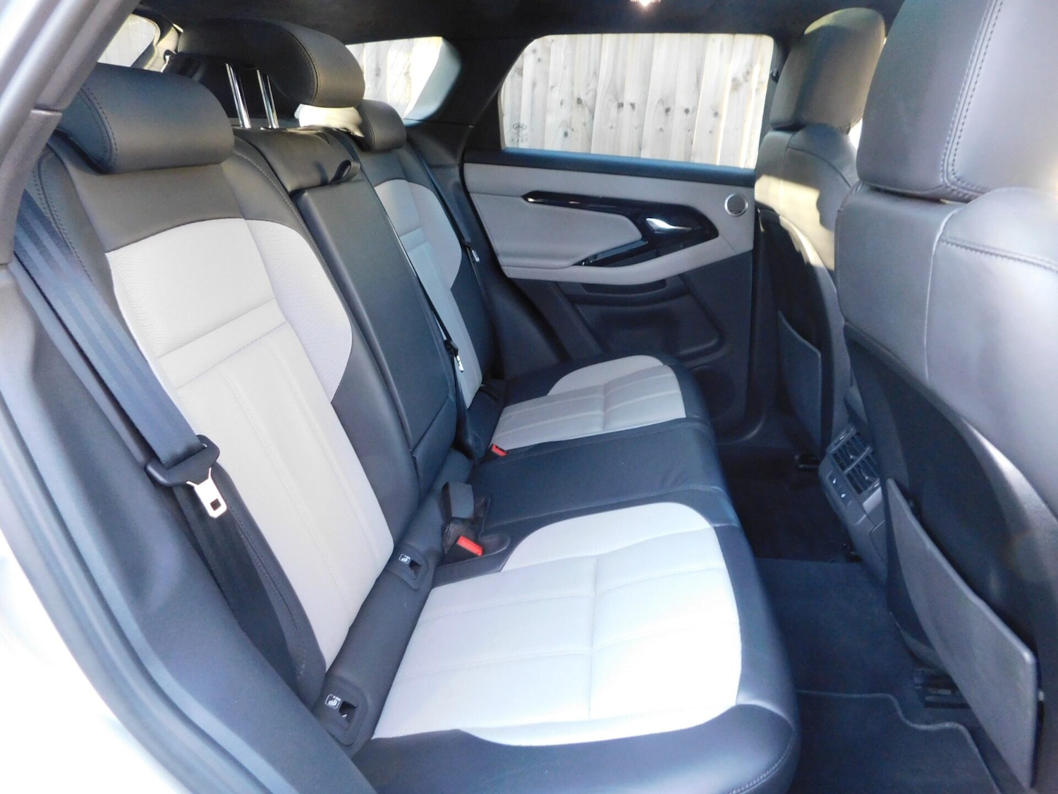 Used Land Rover Range Rover Evoque 2023 for sale - 77086609: Photo 19