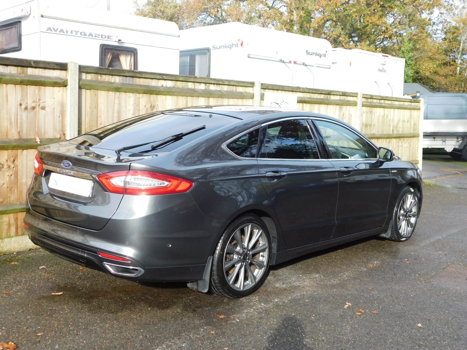 Used Ford Mondeo 2017 for sale - 76589107: Photo 4