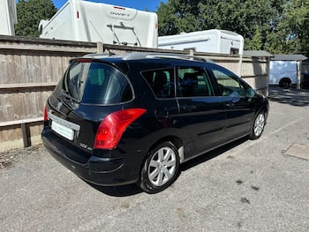 Used Peugeot 308 2010 for sale - 79696349: Photo