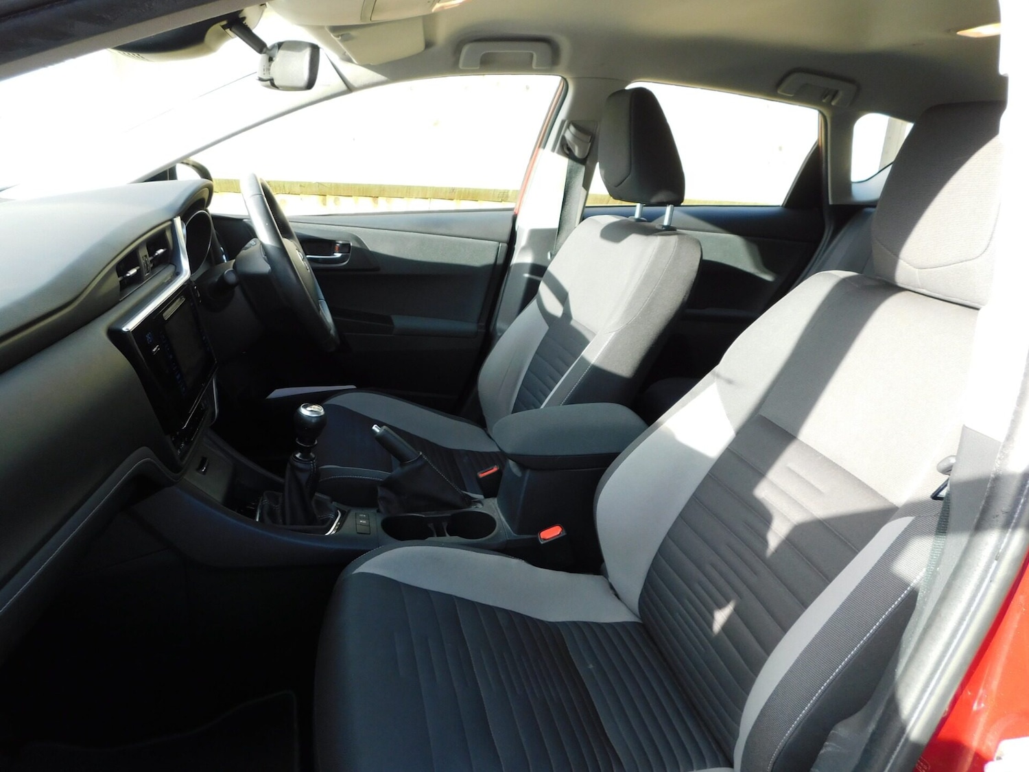 Used Toyota Auris 2016 for sale - 76453705: Photo 13