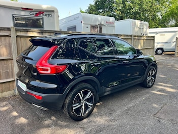 Used Volvo XC40 2019 for sale - 78659302: Photo