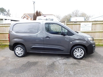 Used Peugeot Partner 2020 for sale - 77546265: Photo