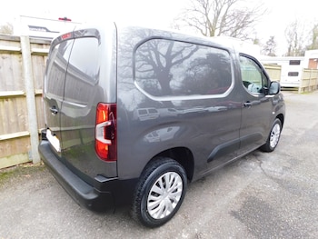 Used Peugeot Partner 2020 for sale - 77546265: Photo