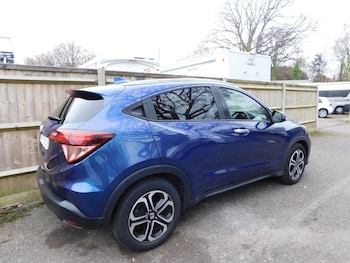 Used Honda HR-V 2018 for sale - 77046422: Photo