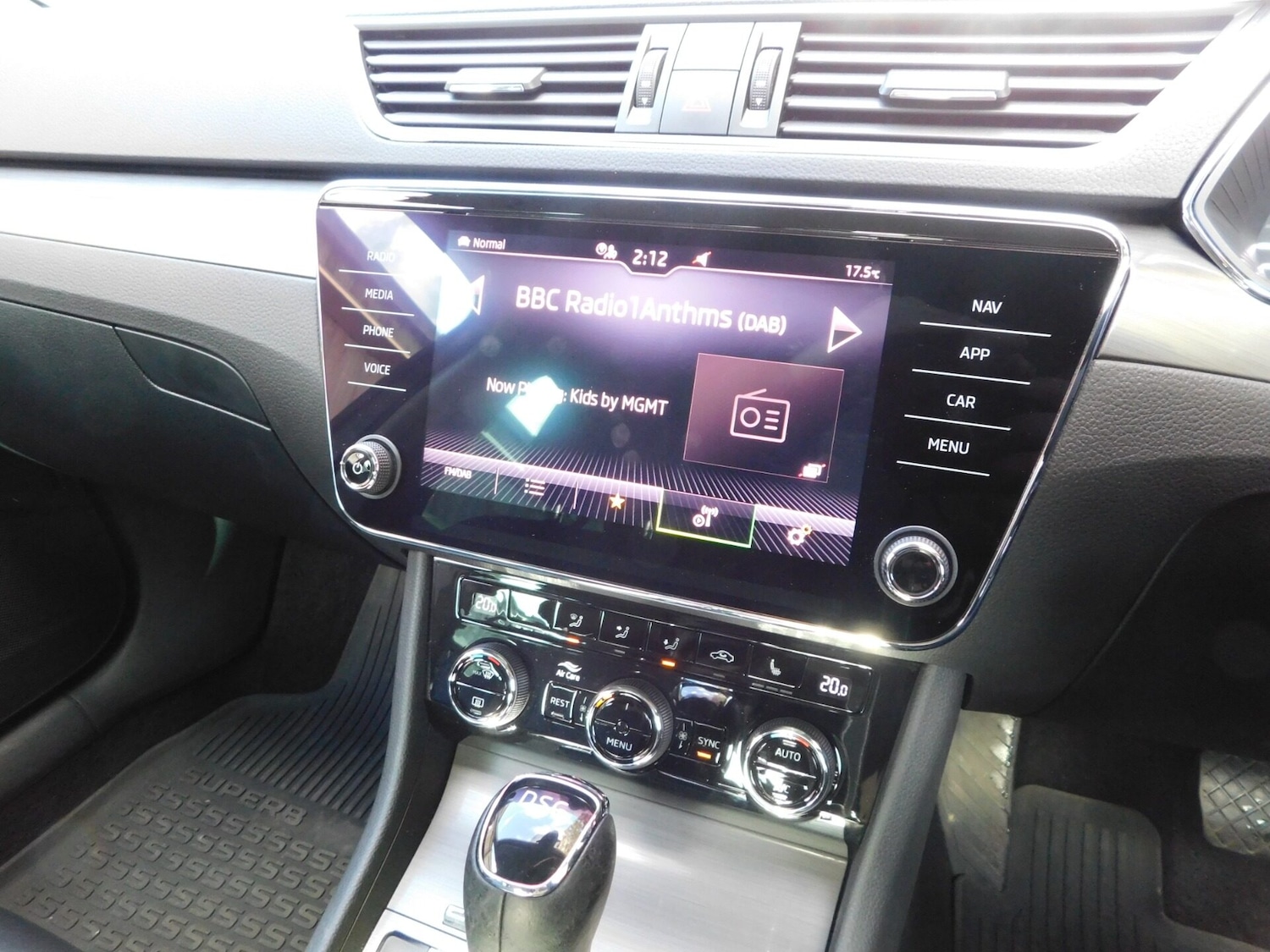 Used Skoda Superb 2021 for sale - 76392382: Photo 15