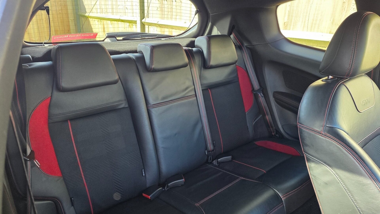 Used Peugeot 208 2015 for sale - 77701990: Photo 16