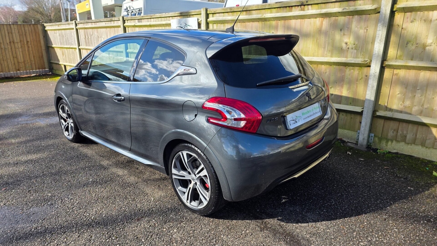 Used Peugeot 208 2015 for sale - 77701990: Photo 6