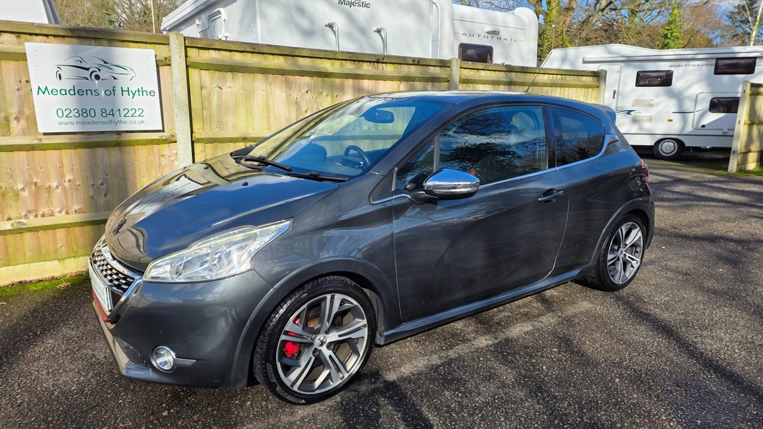 Used Peugeot 208 2015 for sale - 77701990: Photo 8