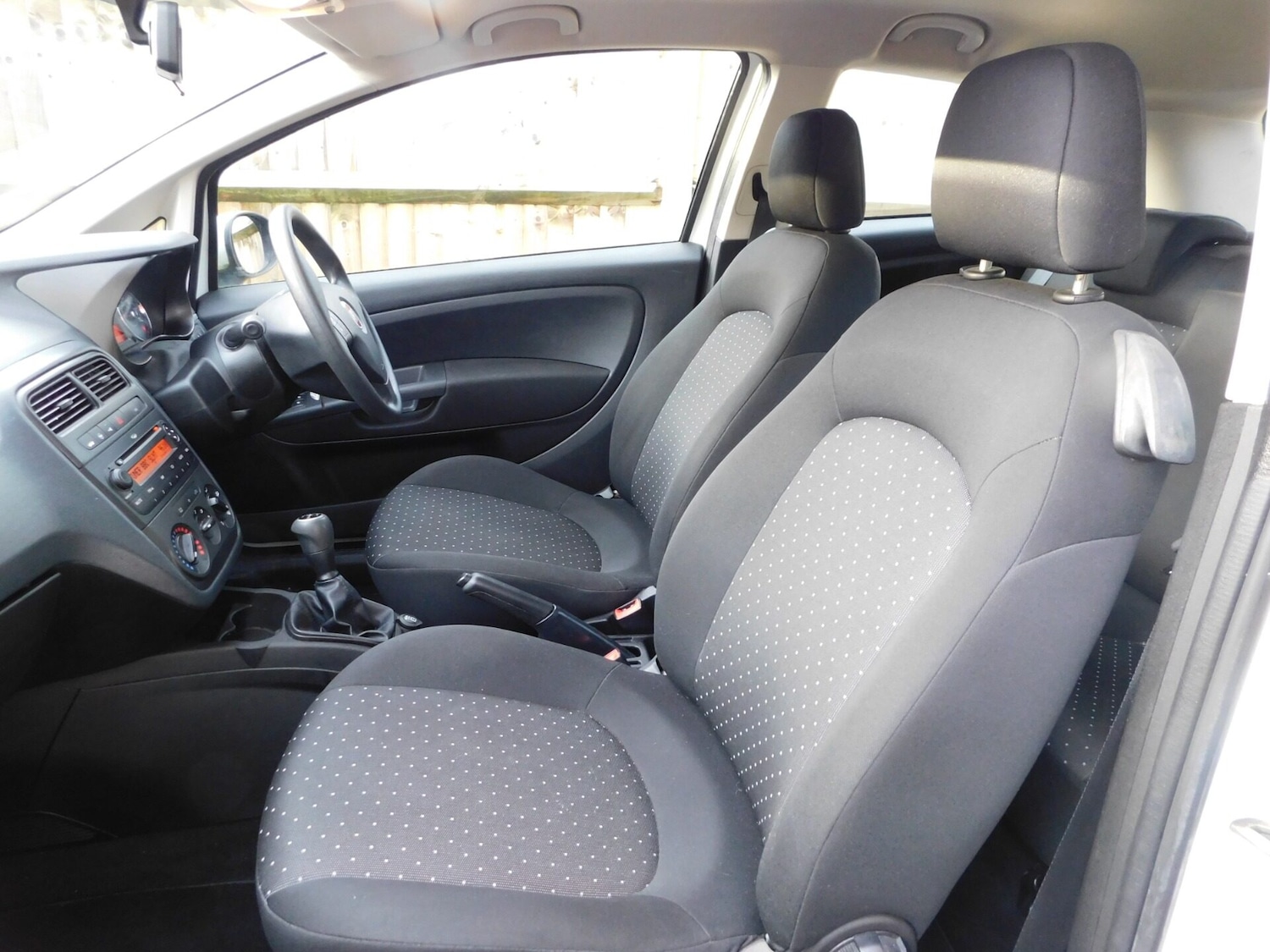 Used Fiat Grande Punto 2009 for sale - 76555298: Photo 12