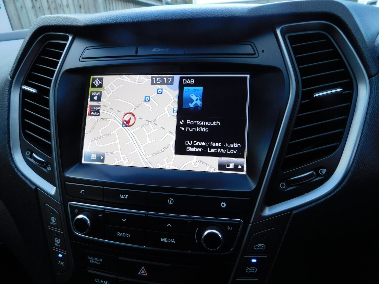 Used Hyundai Santa Fe 2018 for sale - 76581310: Photo 12