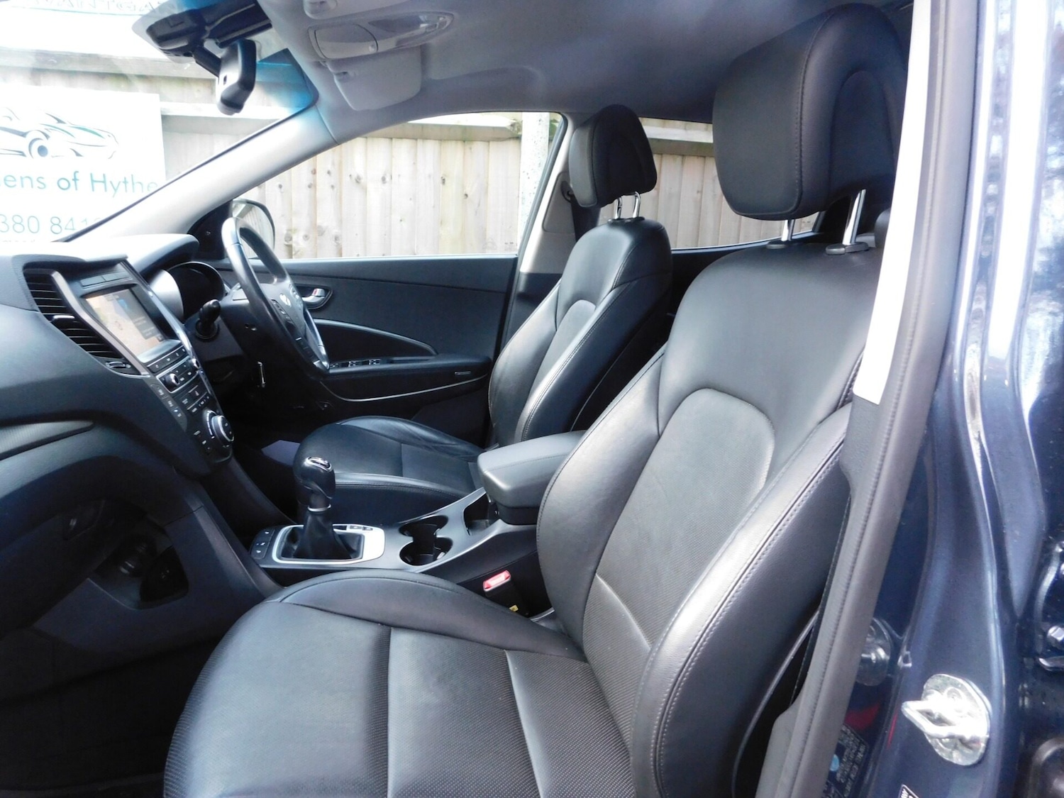 Used Hyundai Santa Fe 2018 for sale - 76581310: Photo 17