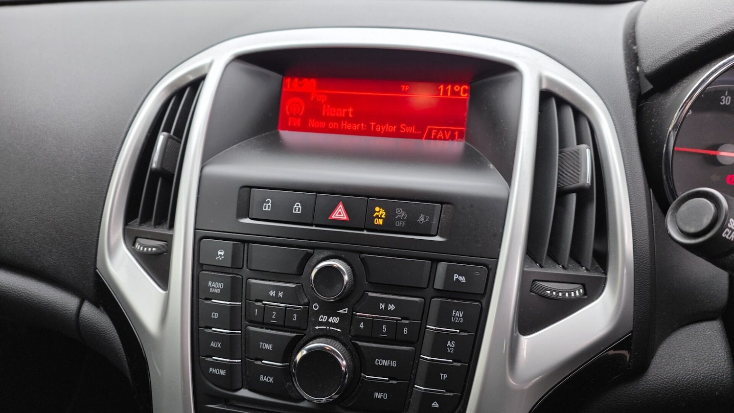 Used Vauxhall Astra 2011 for sale - 78131716: Photo 11