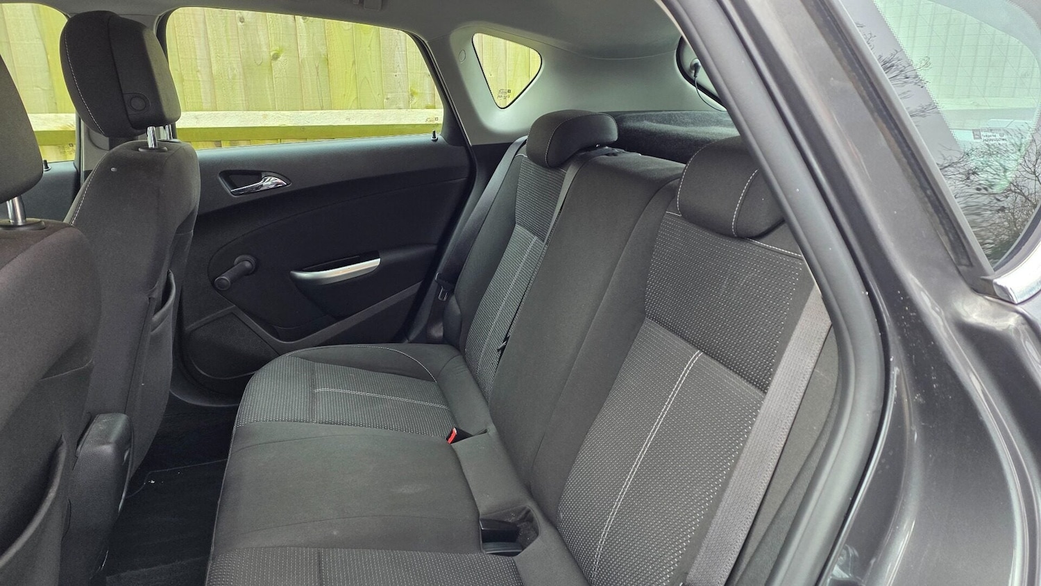 Used Vauxhall Astra 2011 for sale - 78131716: Photo 17