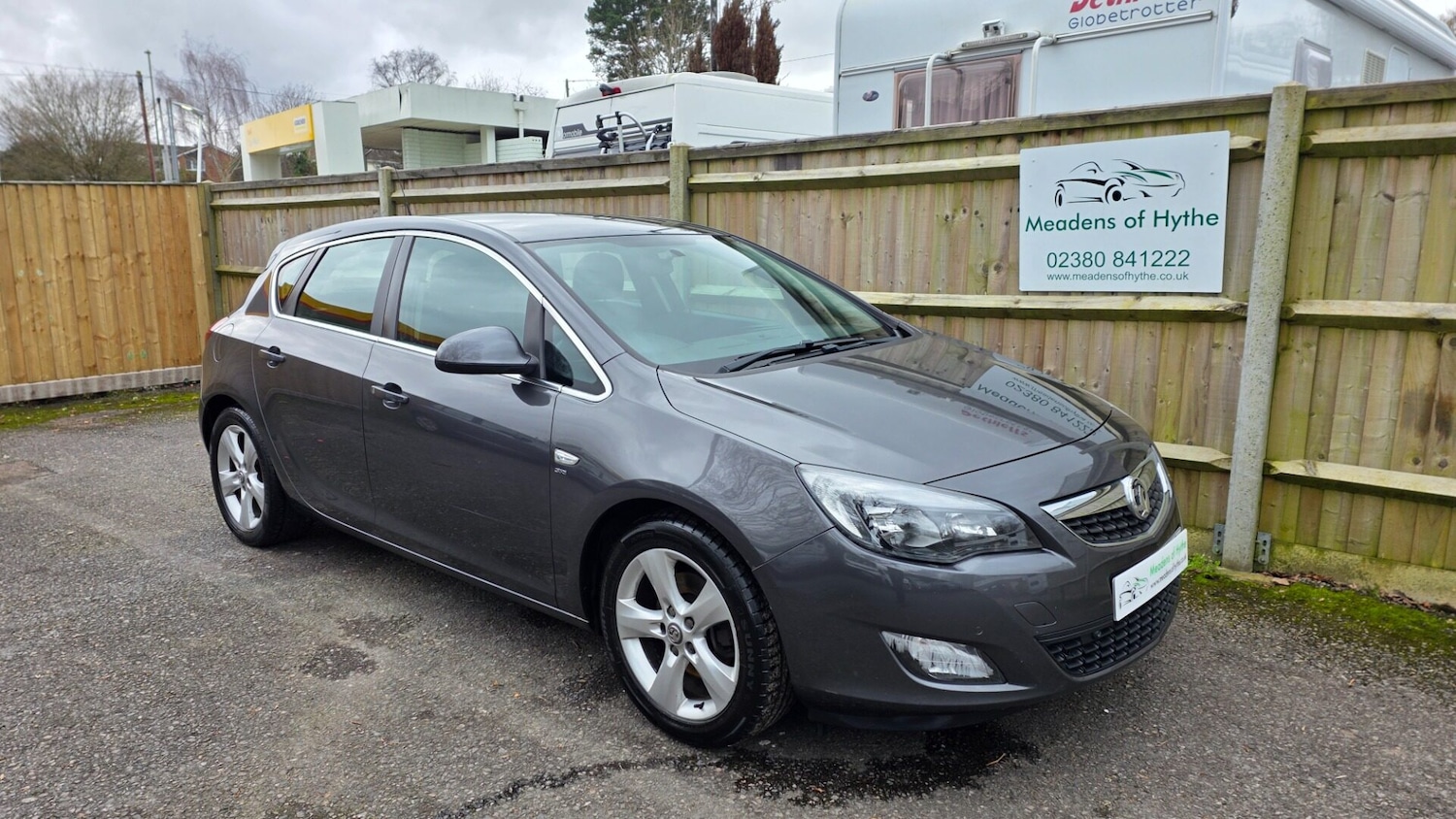 Used Vauxhall Astra 2011 for sale - 78131716: Photo 2