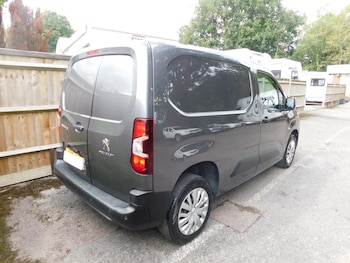 Used Peugeot Partner 2020 for sale - 79156286: Photo
