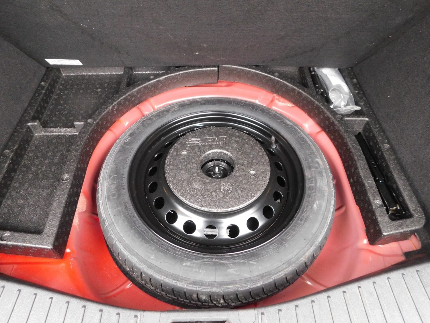 Used Ford C-Max 2016 for sale - 77628919: Photo 23