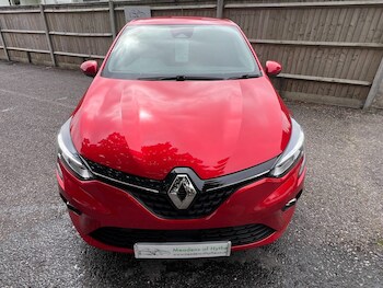 Used Renault Clio 2019 for sale - 78916312: Photo