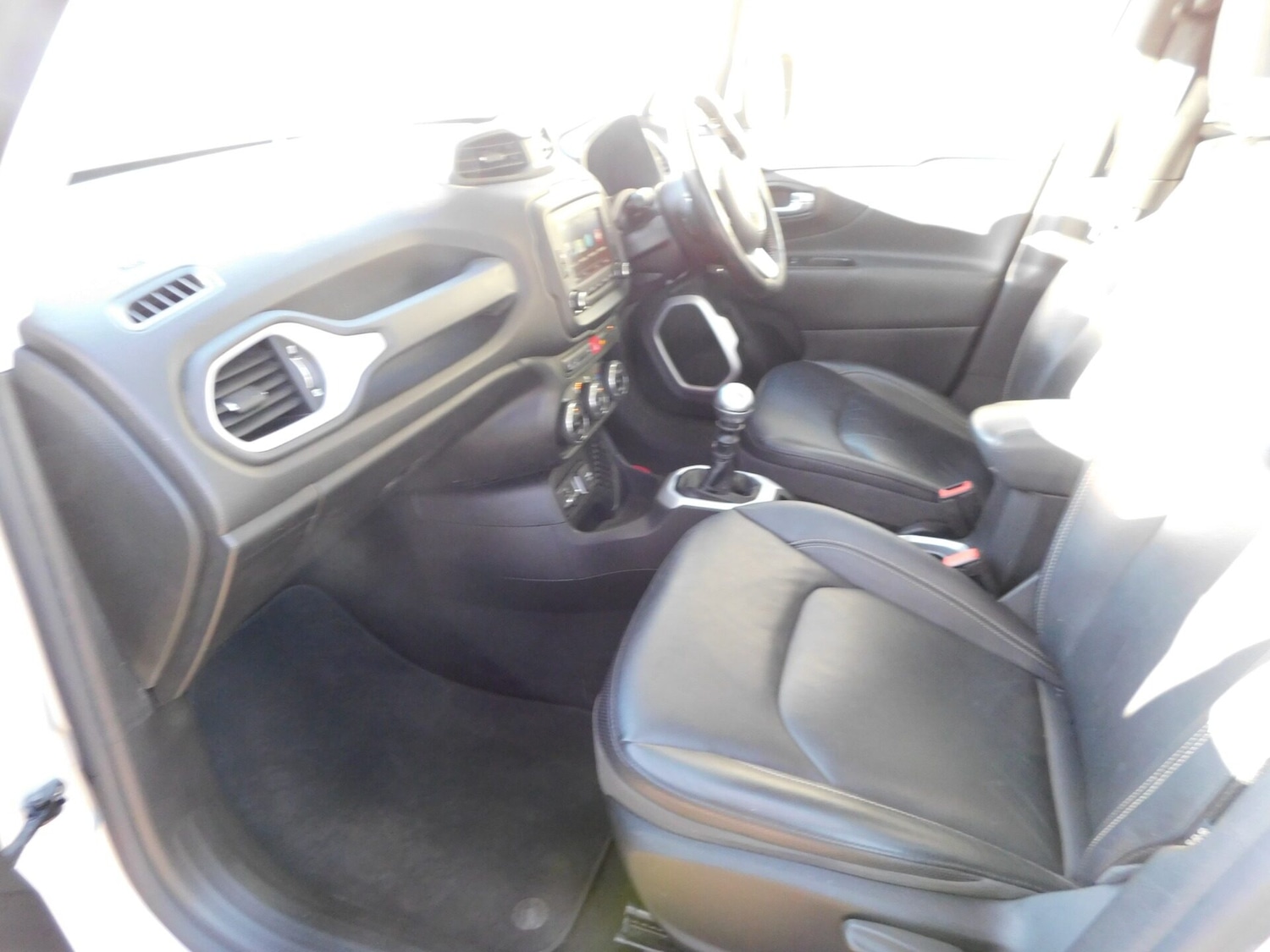 Used Jeep Renegade 2015 for sale - 76682450: Photo 16