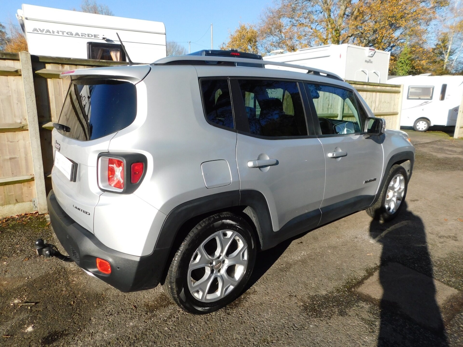 Used Jeep Renegade 2015 for sale - 76682450: Photo 4