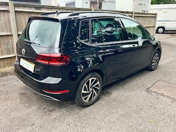 Used Volkswagen Golf SV 2020 for sale - 78807085: Photo