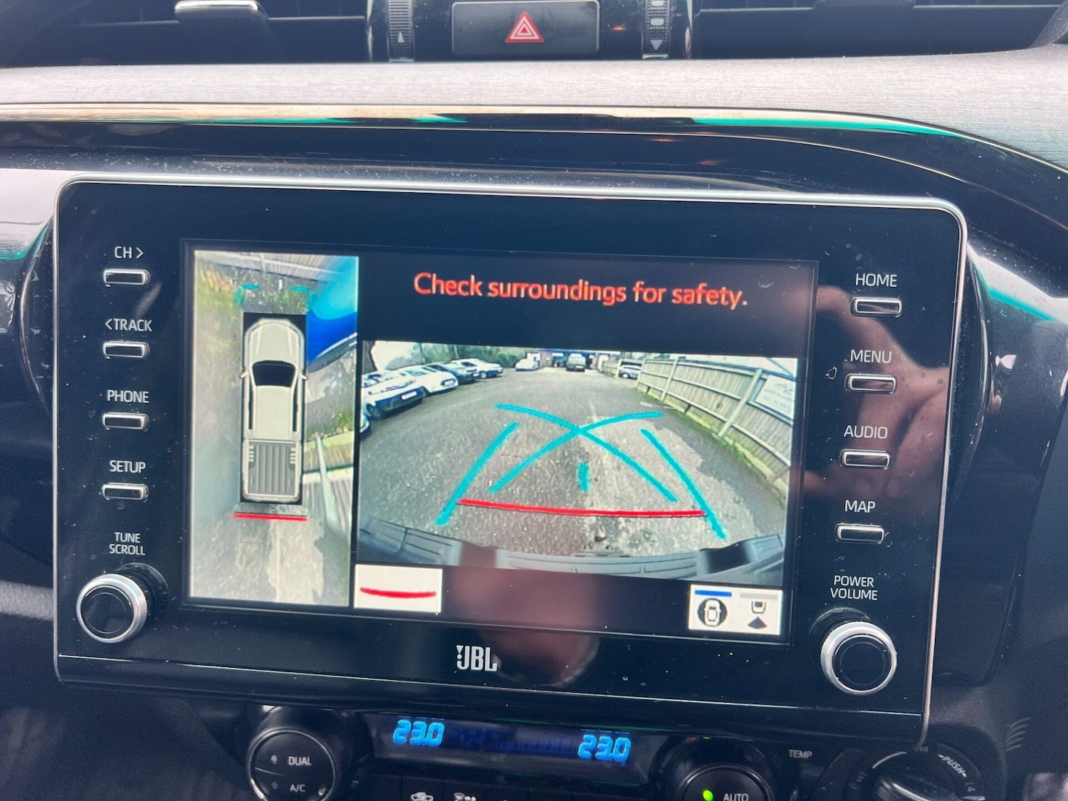 Used Toyota Hilux 2022 for sale - 77915546: Photo 12