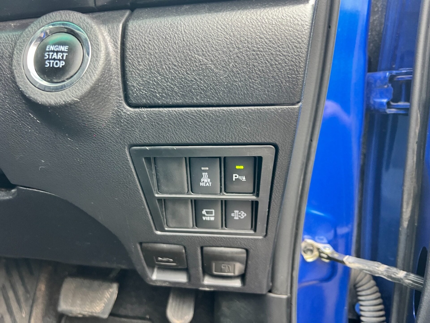 Used Toyota Hilux 2022 for sale - 77915546: Photo 14