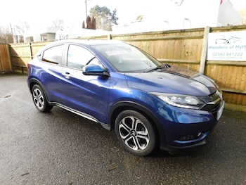Used Honda HR-V 2015 for sale - 77160067: Photo