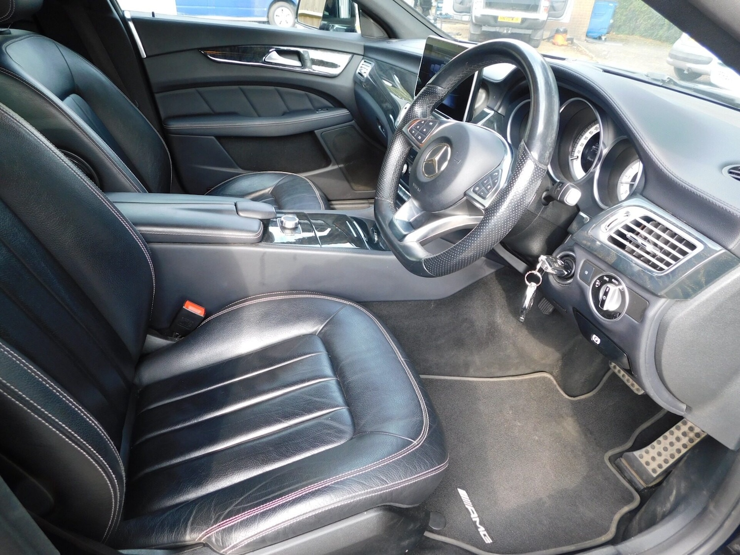 Used Mercedes-Benz CLS 2017 for sale - 76330867: Photo 16