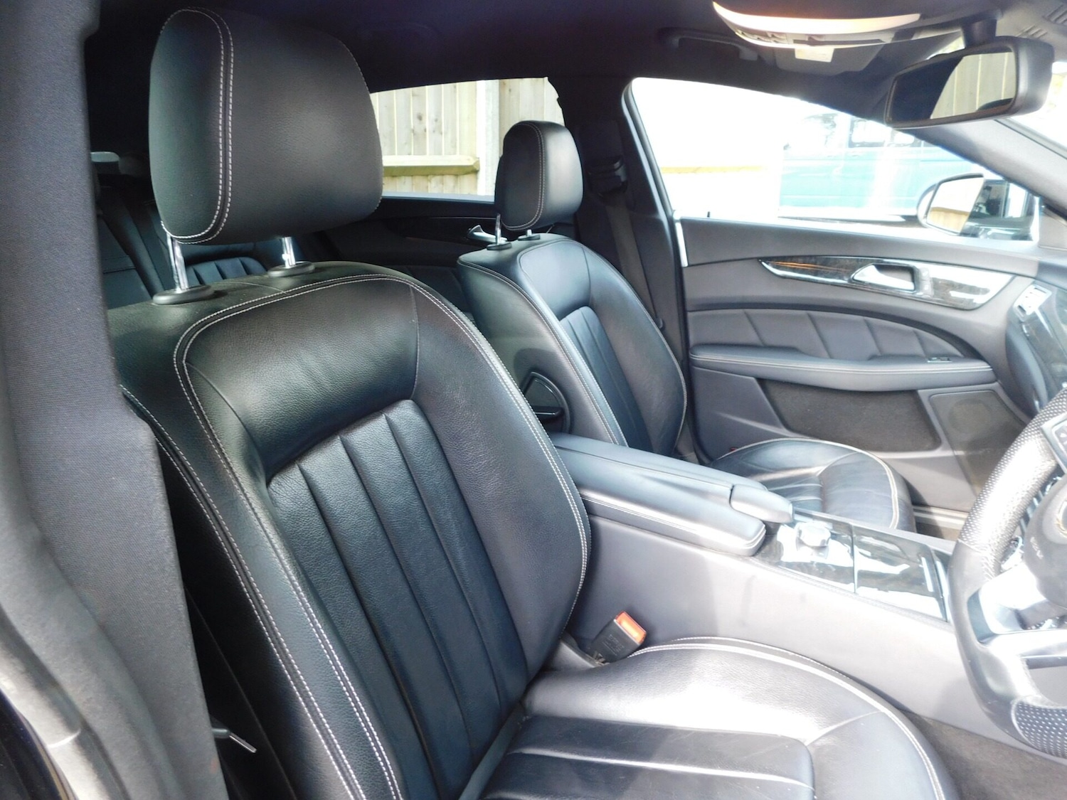 Used Mercedes-Benz CLS 2017 for sale - 76330867: Photo 17