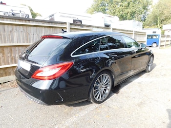 Used Mercedes-Benz CLS 2017 for sale - 76330867: Photo