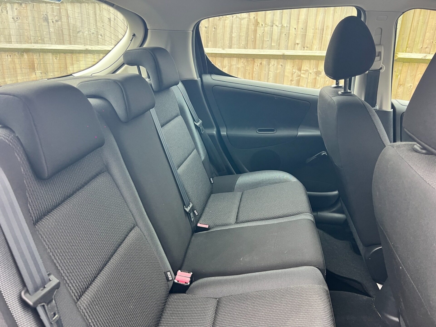 Used Peugeot 207 2010 for sale - 78097946: Photo 13