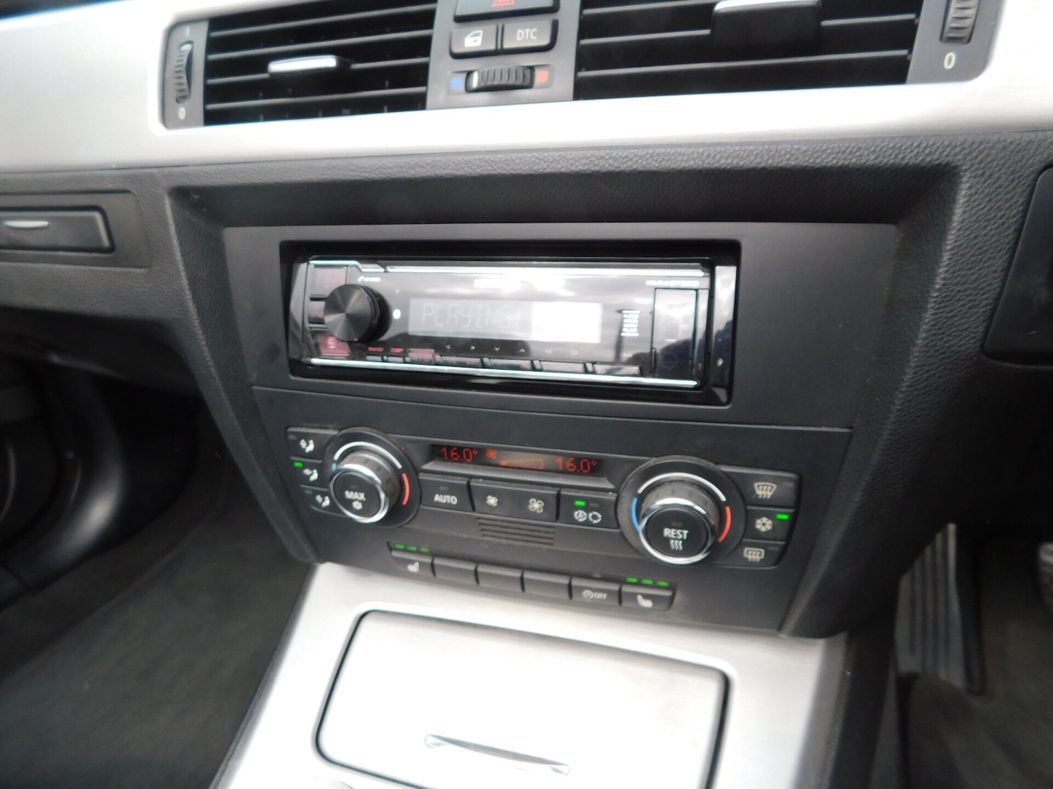 Used BMW 3 Series 2010 for sale - 76330877: Photo 13