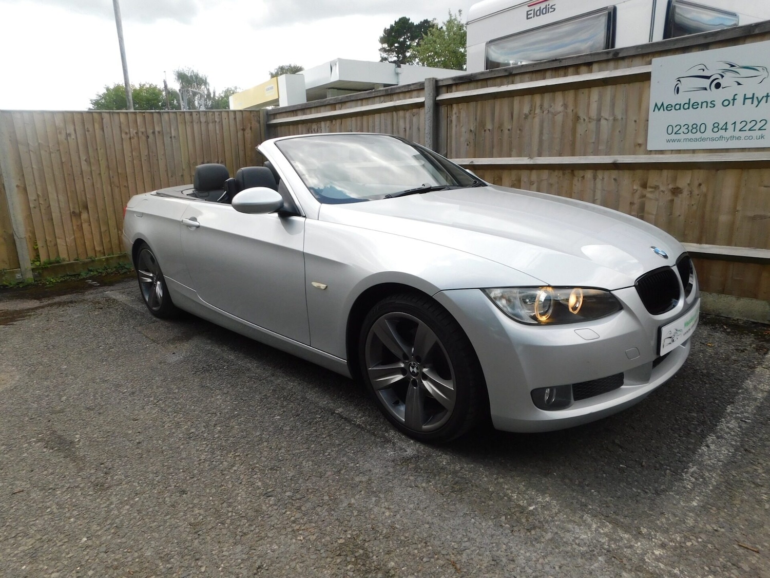 Used BMW 3 Series 2010 for sale - 76330877: Photo 2