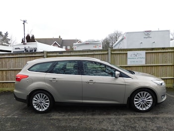 Used Ford Focus 2015 for sale - 77223167: Photo