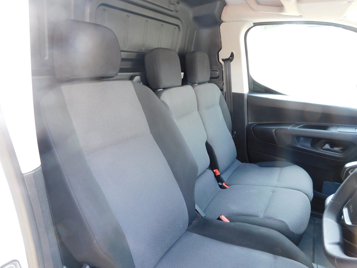 Used Peugeot Partner 2021 for sale - 77220318: Photo 14