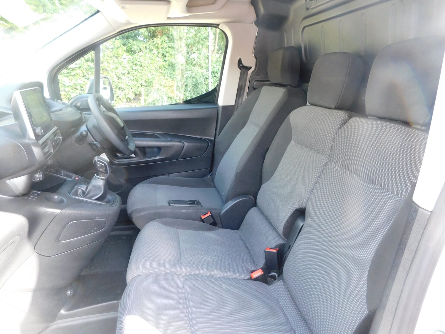 Used Peugeot Partner 2021 for sale - 77220318: Photo 15