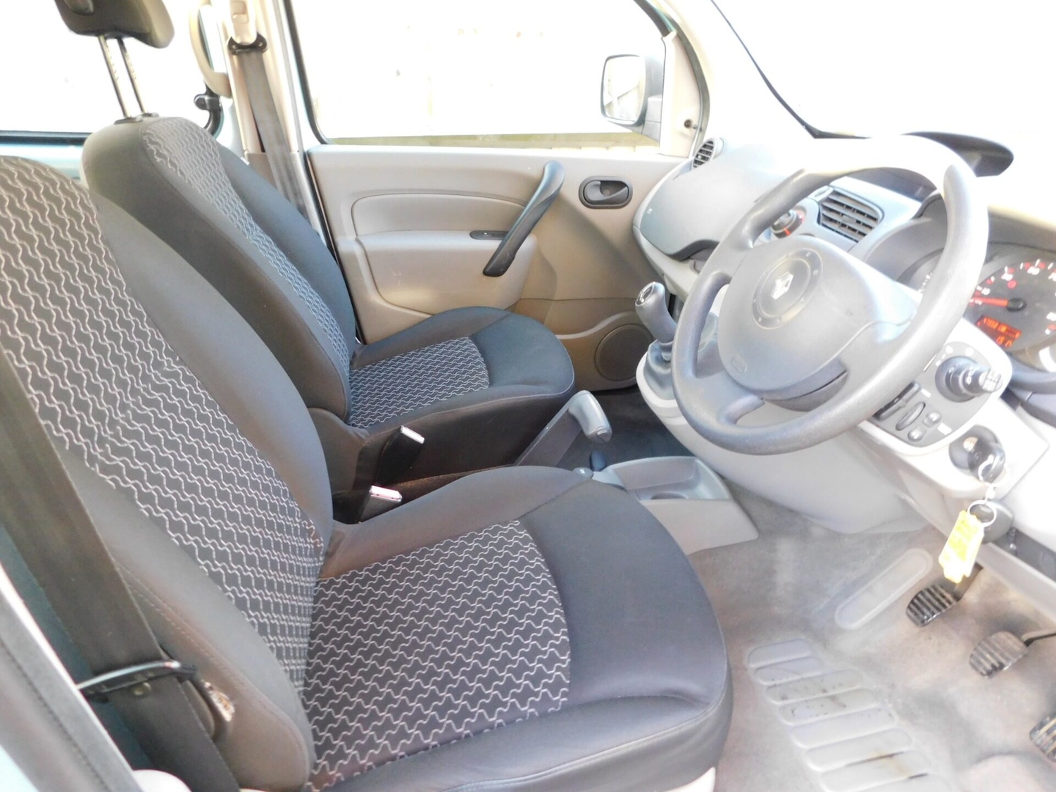 Used Renault Kangoo 2009 for sale - 76520113: Photo 12