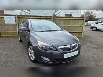 Used Vauxhall Astra 2011 for sale - 77818181: Photo