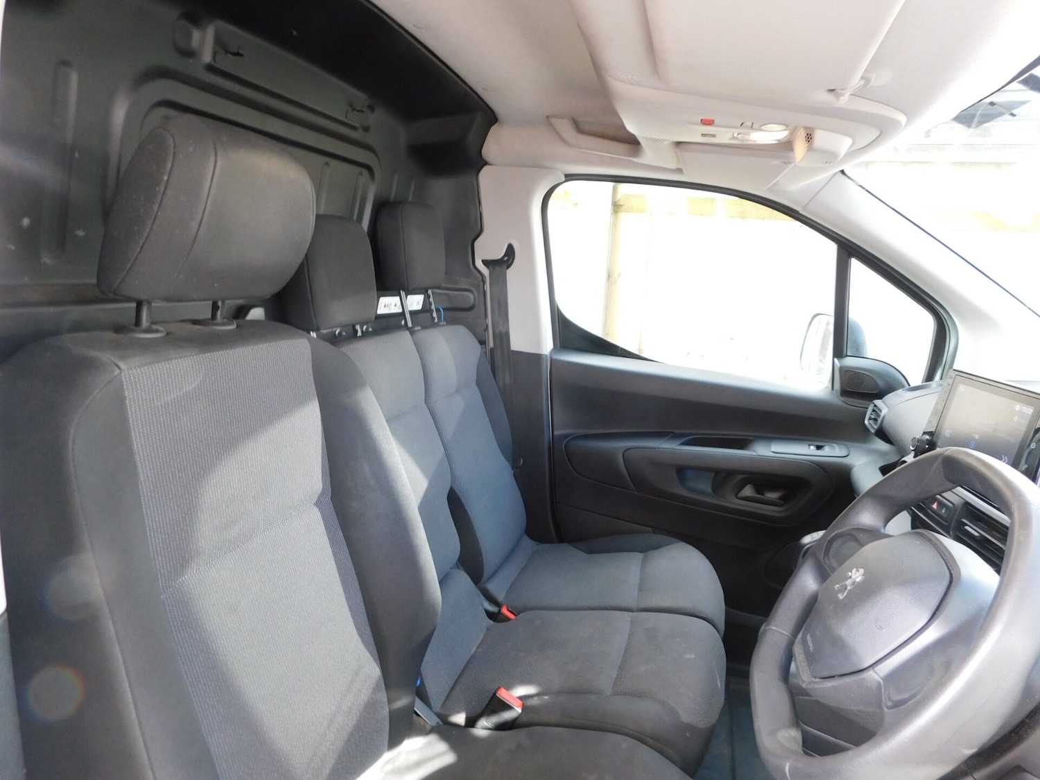 Used Peugeot Partner 2021 for sale - 76363135: Photo 12