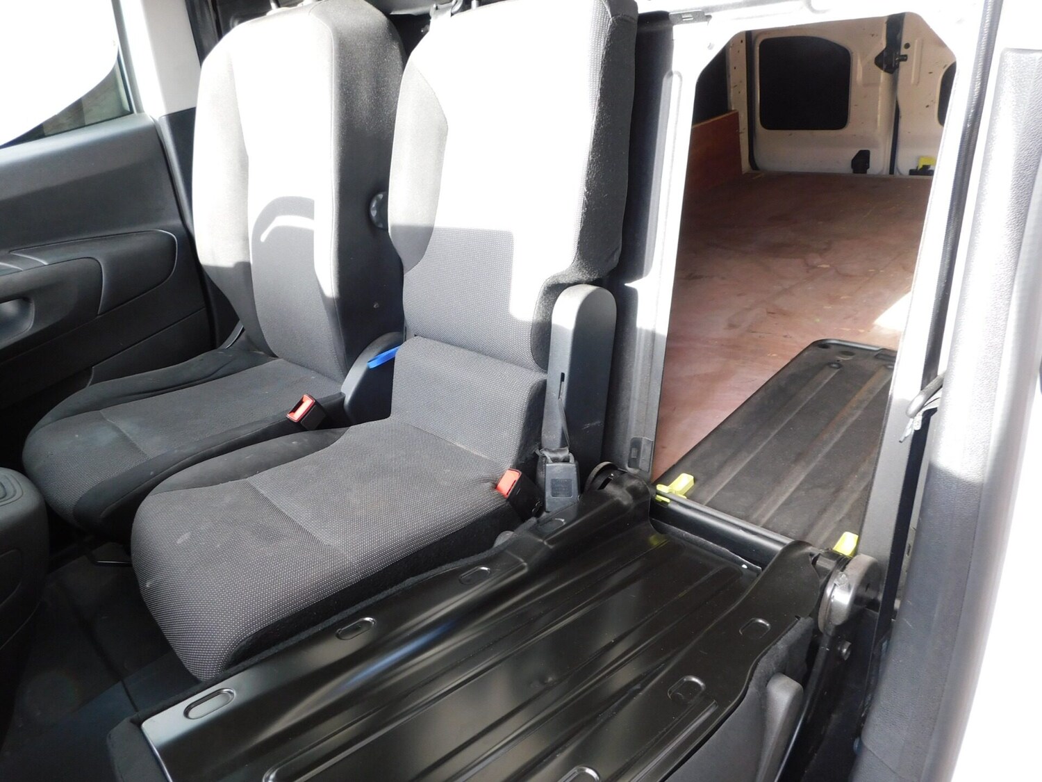 Used Peugeot Partner 2021 for sale - 76363135: Photo 14