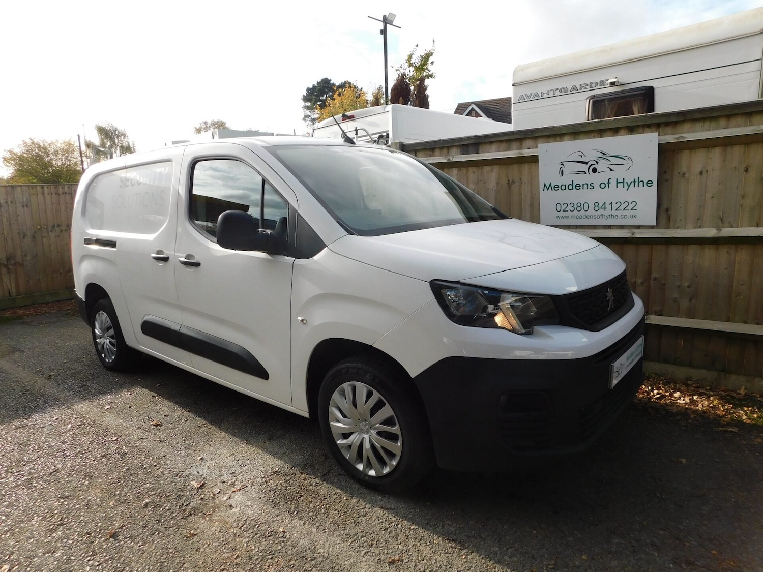 Used Peugeot Partner 2021 for sale - 76363135: Photo 2