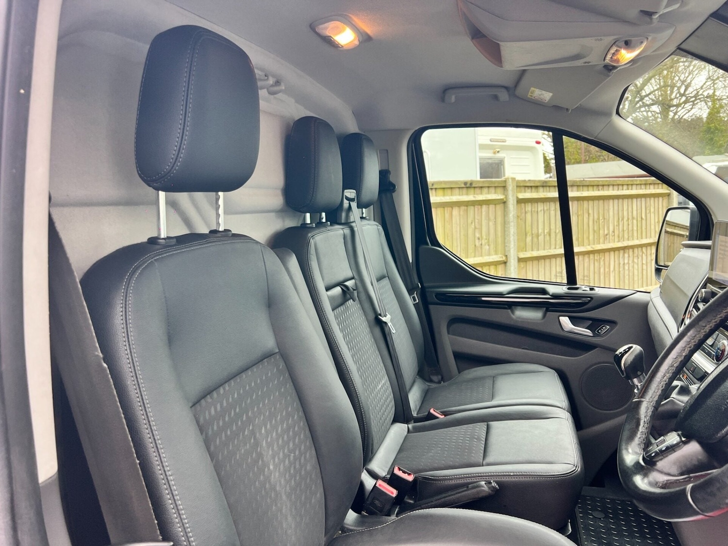 Used Ford Transit Custom 2019 for sale - 77463019: Photo 14