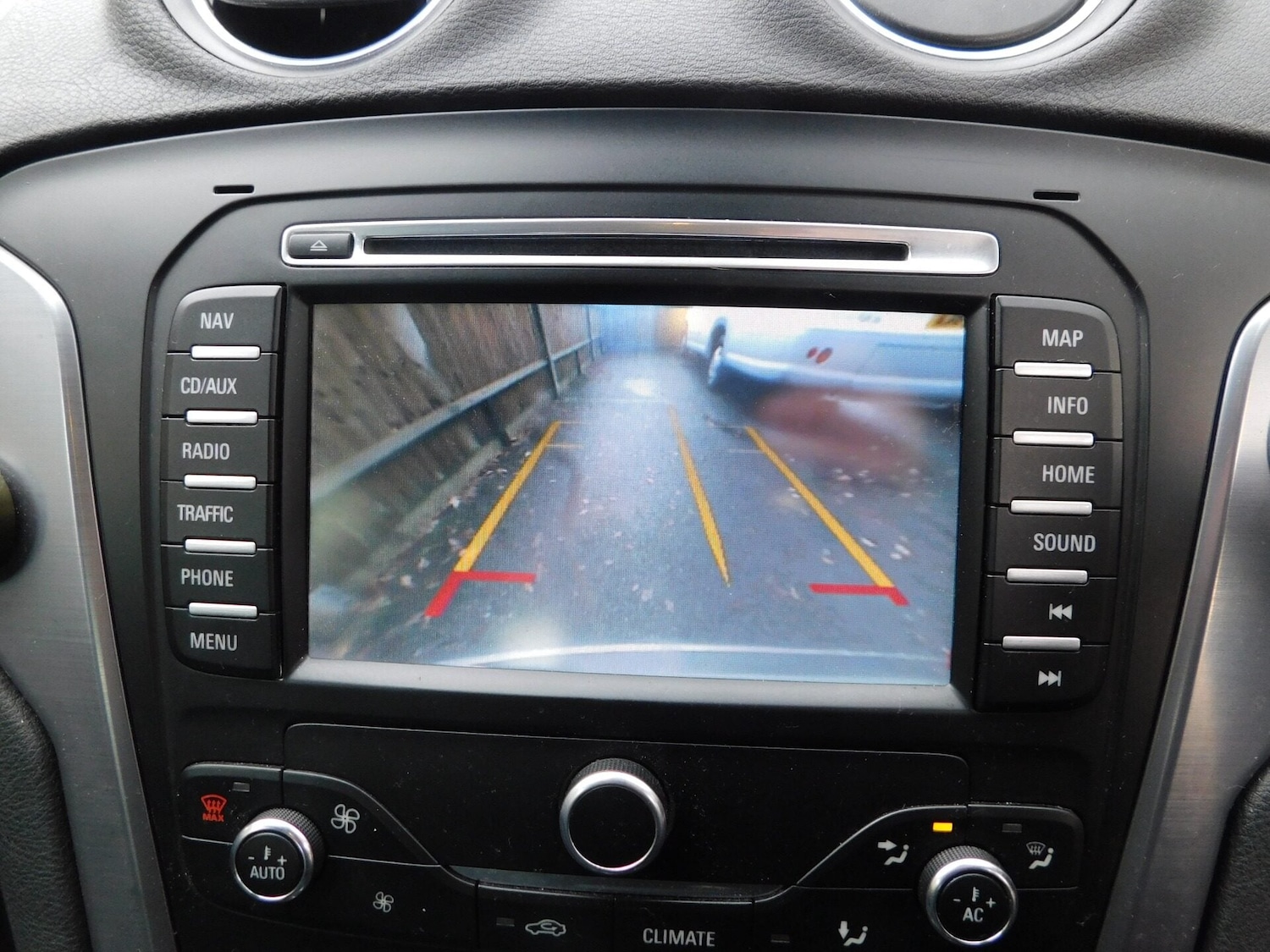 Used Ford Mondeo 2013 for sale - 77044718: Photo 11