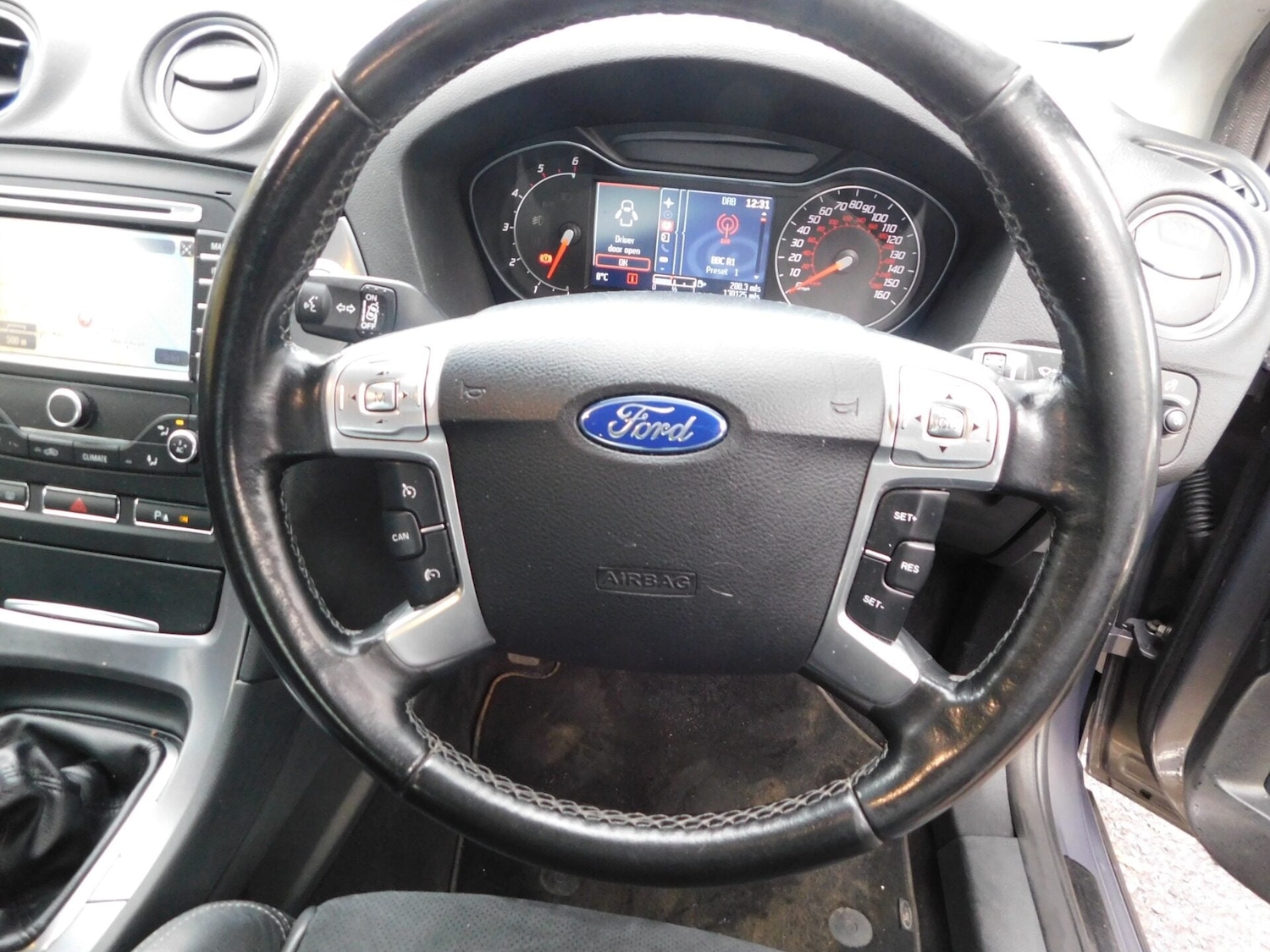 Used Ford Mondeo 2013 for sale - 77044718: Photo 18